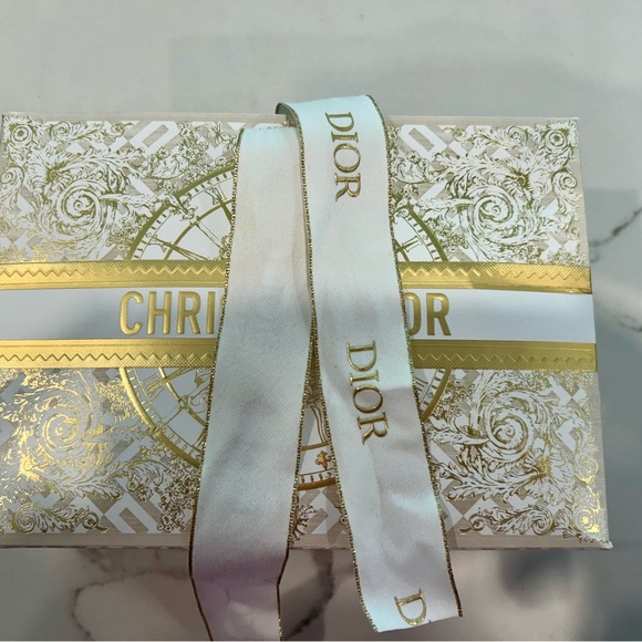 Christian Dior gift bag - Picture 2 of 3